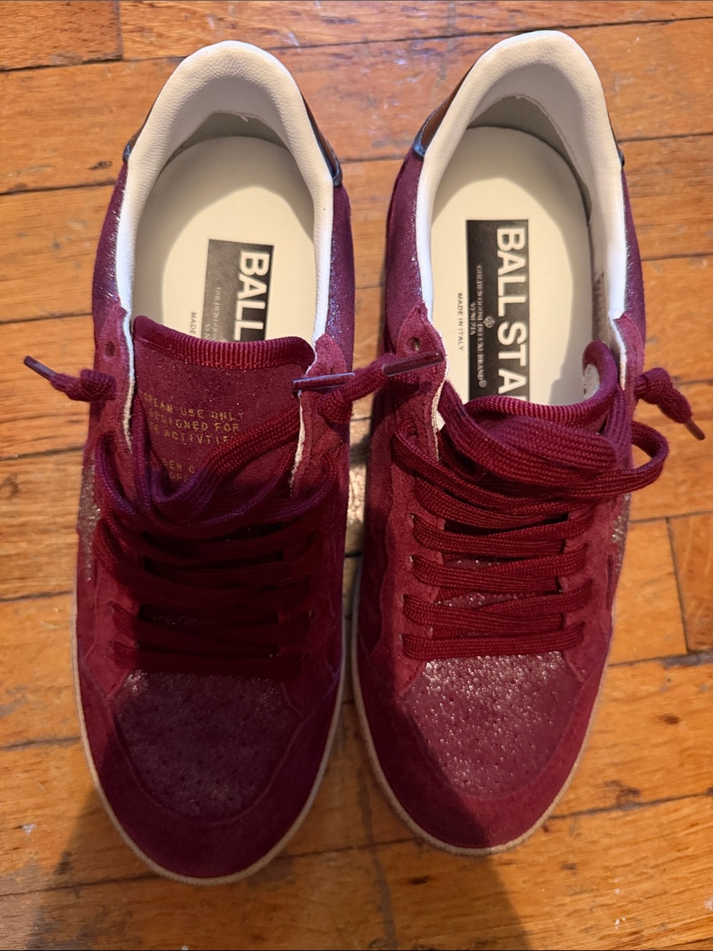 Golden Goose Burgundy Suede Sneakers with Crystal Star - Picture 2 of 6